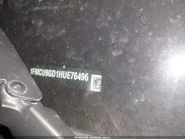 1FMCU9GD1HUE76496 Ford ESCAPE SE