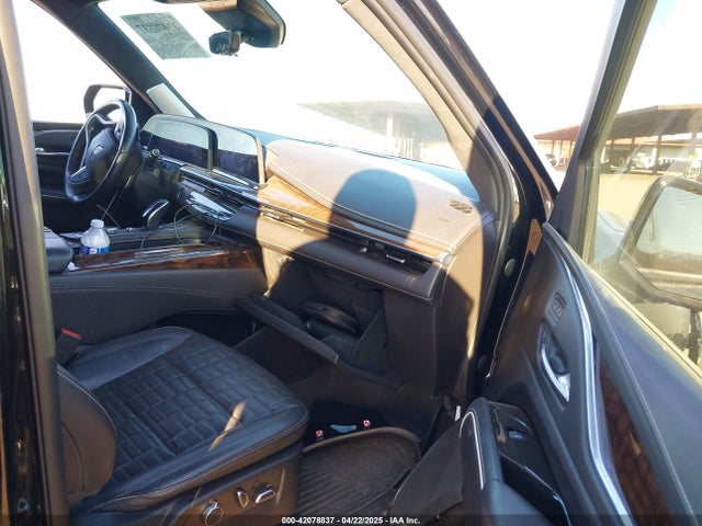 2022 CADILLAC ESCALADE 1GYS4GKL1NR136924 Photo 4