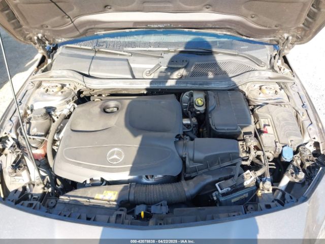 WDDSJ4GB1JN603103 Mercedes-Benz CLA 250 4MATIC