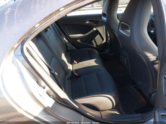 WDDSJ4GB1JN603103 Mercedes-Benz CLA 250 4MATIC