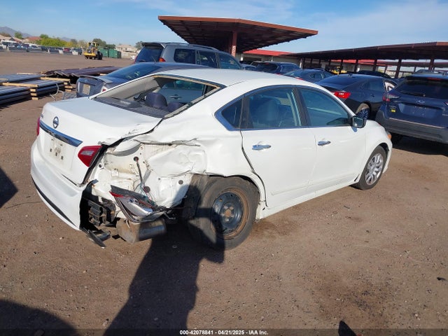1N4AL3AP2HN334480 Nissan 2017