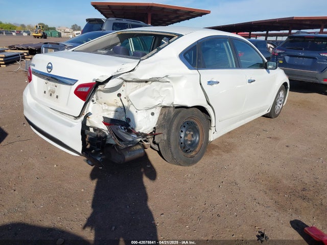 1N4AL3AP2HN334480 Nissan 2017