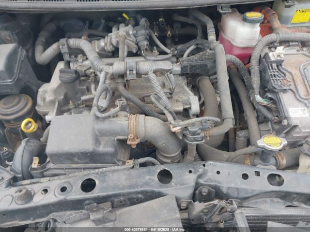 JTDKDTB32E1074592 Toyota Prius C Three