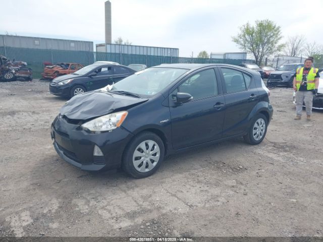 JTDKDTB32E1074592 Toyota Prius C Three