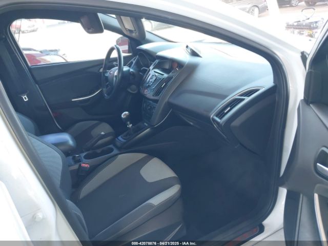 1FADP3L94EL432479 Ford FOCUS ST