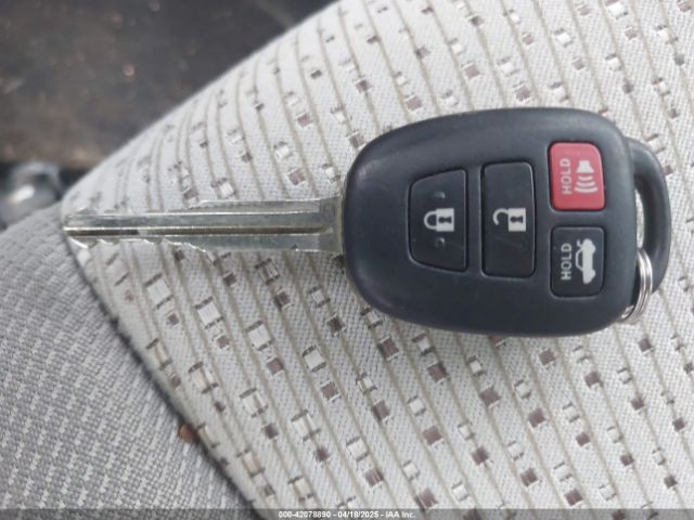 4T4BF1FK2ER408359 Toyota CAMRY LE