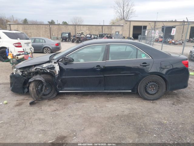 4T4BF1FK2ER408359 Toyota CAMRY LE