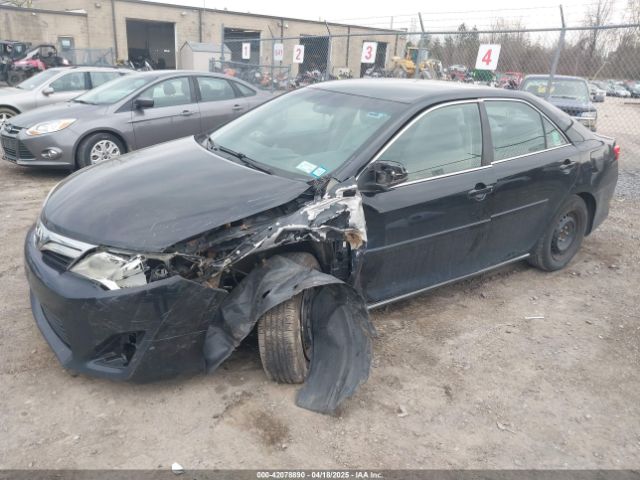 4T4BF1FK2ER408359 Toyota CAMRY LE