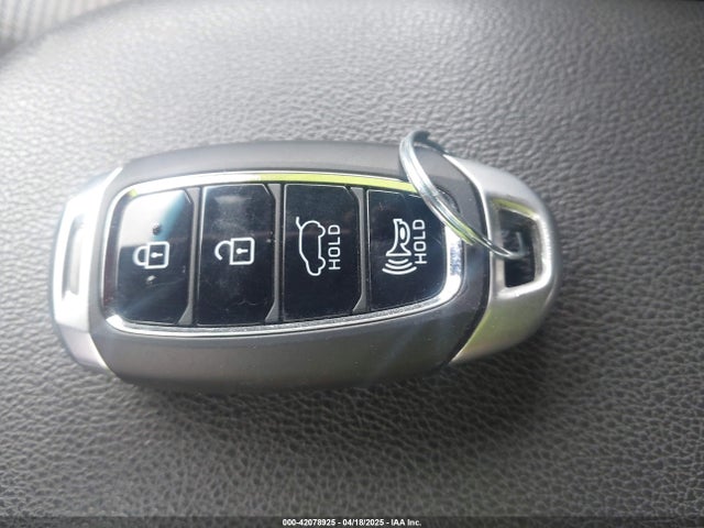 KM8K22AA6MU613871 Hyundai Kona Sel