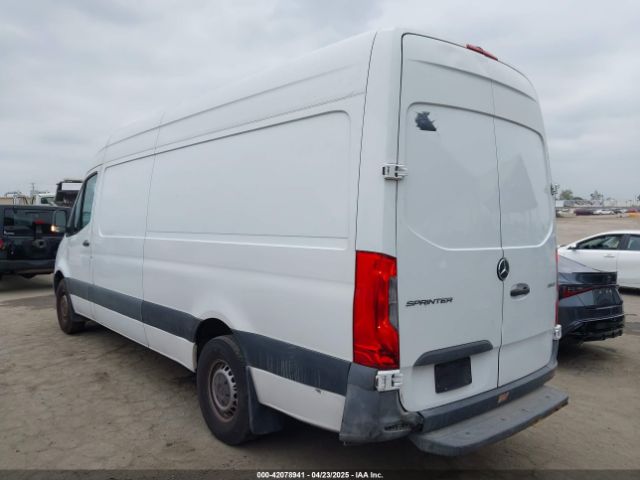W1W40CHY4MT054679 Mercedes-Benz Sprinter 2500 High Roof I4