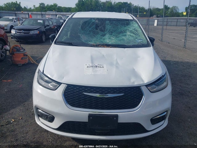 2C4RC1BGXRR124925 Chrysler Pacifica Touring L