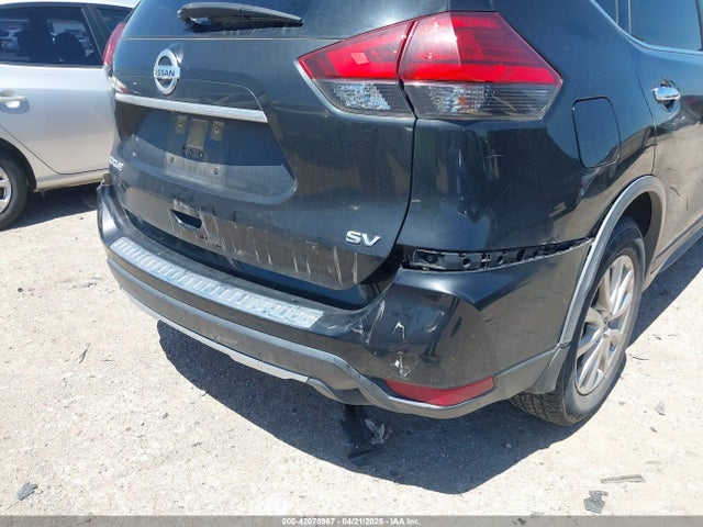 JN8AT2MT9HW393070 Nissan ROGUE SV