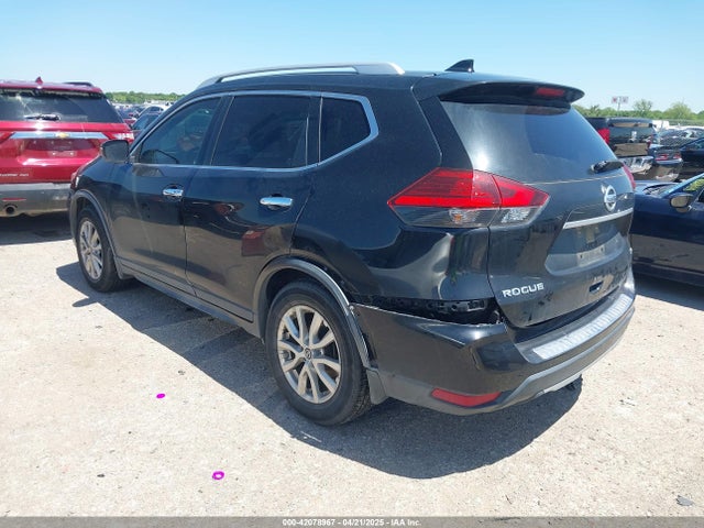 JN8AT2MT9HW393070 Nissan ROGUE SV
