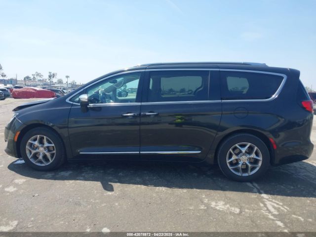 2C4RC1GG8HR528393 Chrysler Pacifica Limited