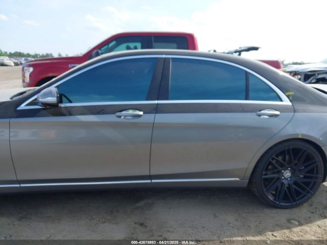 WDDUG8CB6FA130429 Mercedes-Benz S 550