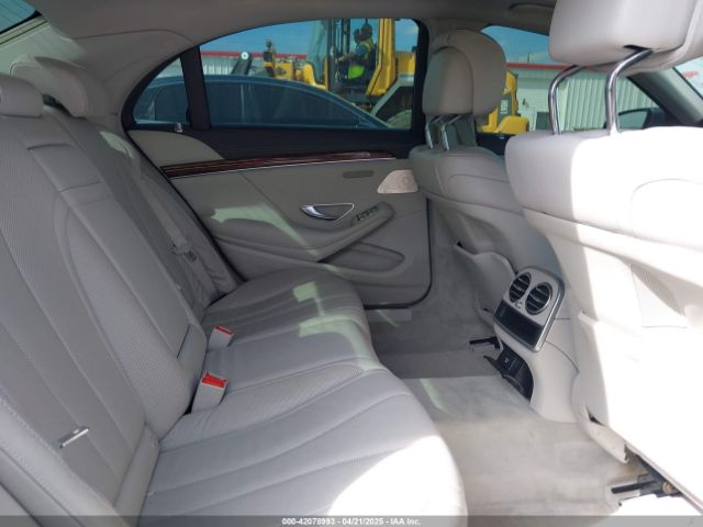 WDDUG8CB6FA130429 Mercedes-Benz S 550