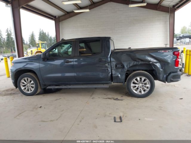 3GCPYBEK4MG162700 Chevrolet Silverado 1500 4wd  Short Bed Custom