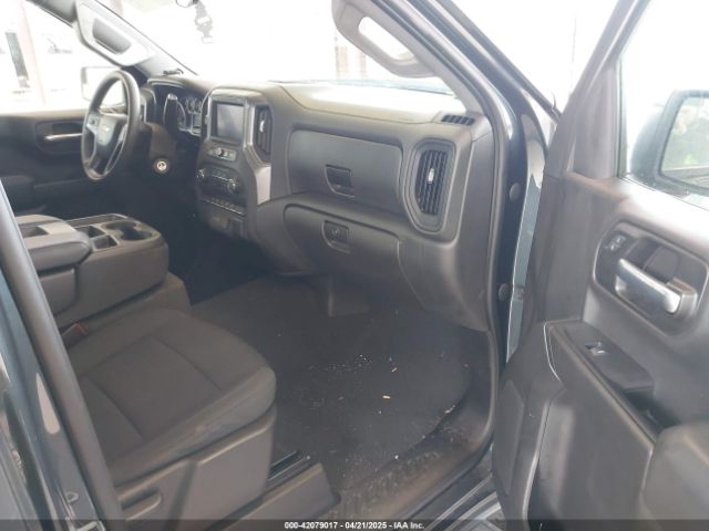 3GCPYBEK4MG162700 Chevrolet Silverado 1500 4wd  Short Bed Custom