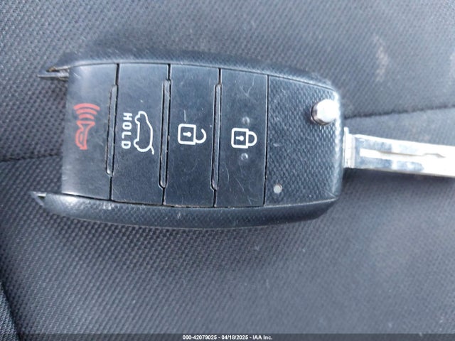 KNDJN2A29G7851314 KIA Soul