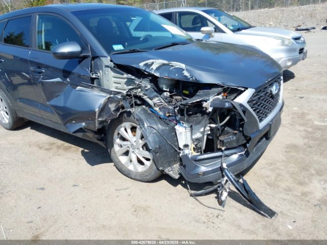 KM8J2CA46KU859019 Hyundai TUCSON SE