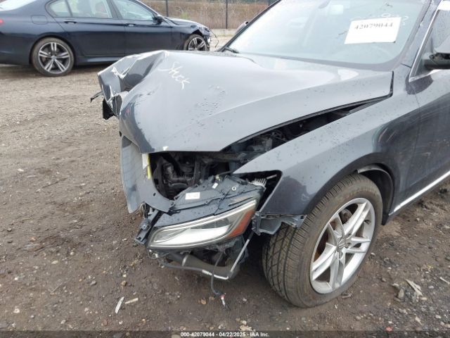 WA1LFAFP1EA004978 Audi Q5 2.0t Premium