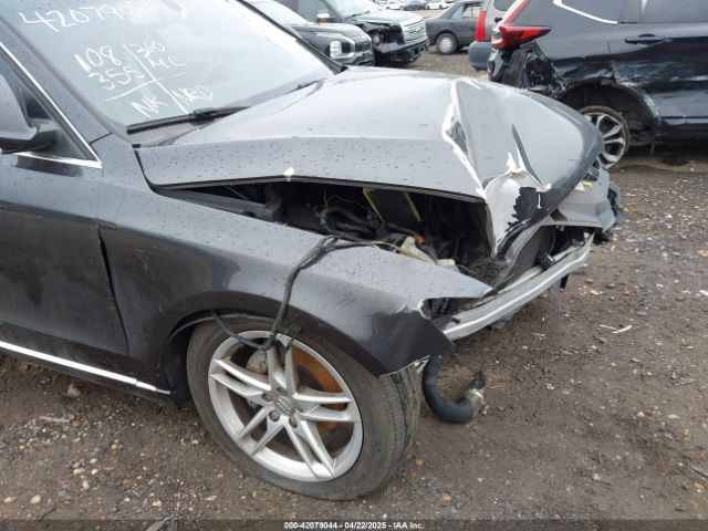 WA1LFAFP1EA004978 Audi Q5 2.0t Premium