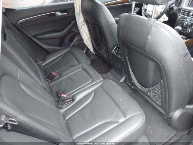 WA1LFAFP1EA004978 Audi Q5 2.0t Premium