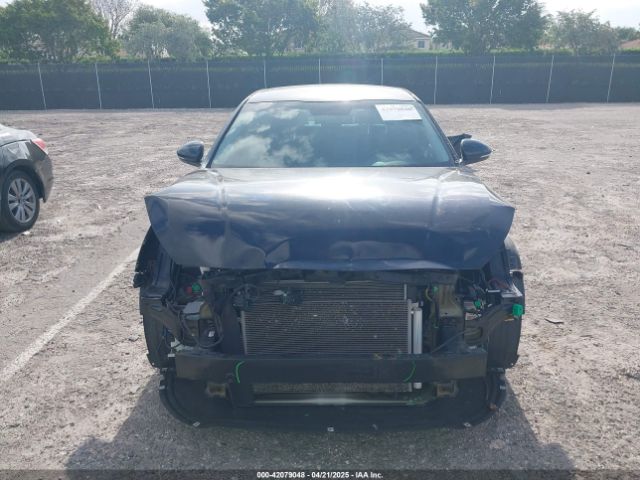 KNALB4J18J5120345 KIA Cadenza Premium