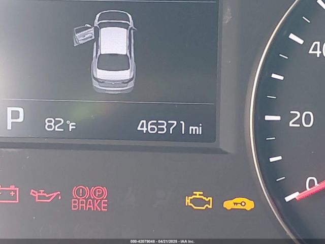 KNALB4J18J5120345 KIA Cadenza Premium