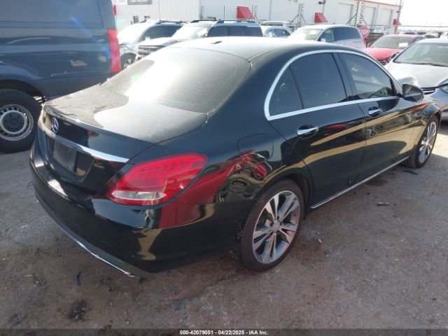 55SWF4JB2GU145826 Mercedes-Benz C 300 Luxury/sport