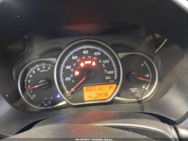VNKKTUD33HA084470 Toyota YARIS L