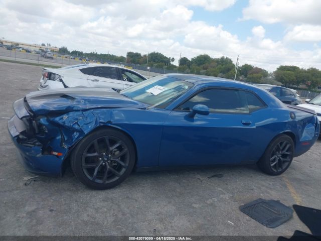 2C3CDZAG9MH586799 Dodge Challenger Sxt