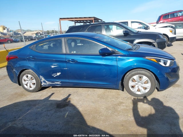 KMHDH4AE6GU491359 Hyundai ELANTRA SE