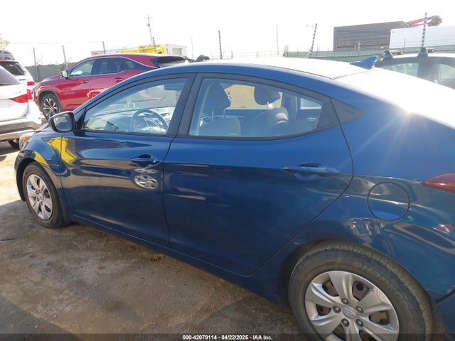 KMHDH4AE6GU491359 Hyundai ELANTRA SE