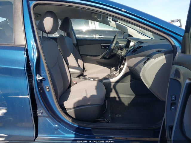 KMHDH4AE6GU491359 Hyundai ELANTRA SE