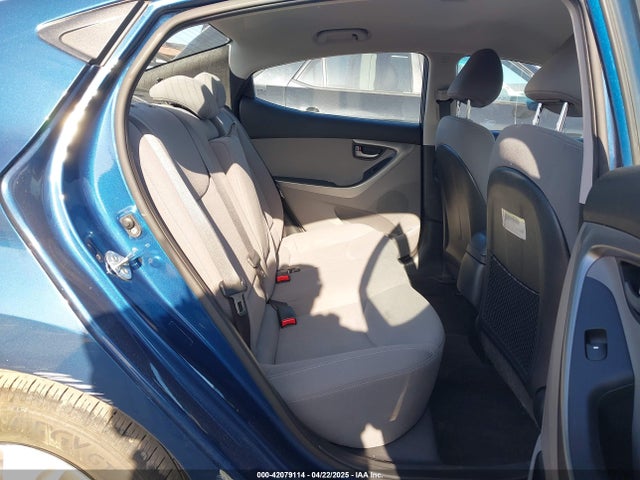 KMHDH4AE6GU491359 Hyundai ELANTRA SE