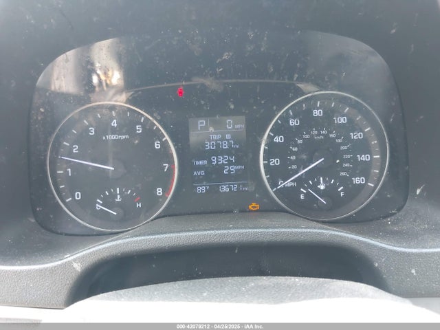 5NPD74LF0HH133294 Hyundai ELANTRA SE