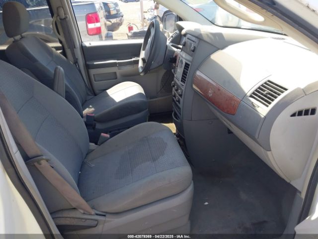 2009 CHRYSLER TOWN & COUNTRY 2A8HR44E79R549129 Photo 4