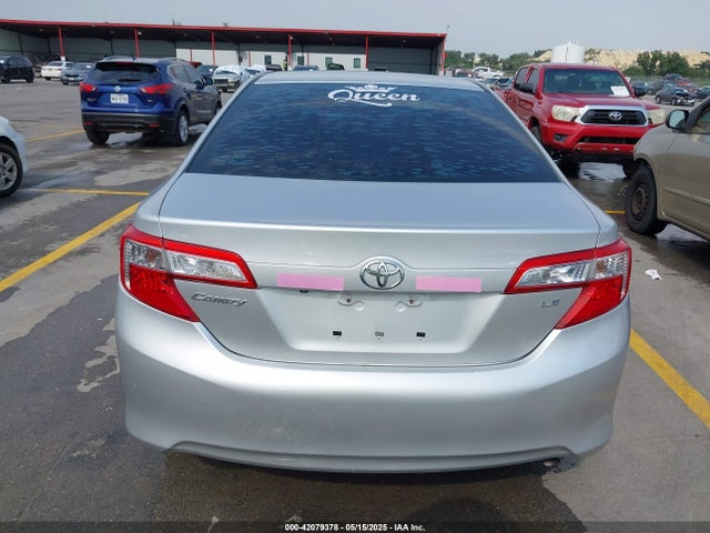 2014 Toyota Camry Le მანქანა იყიდება აუქციონზე, vin: 4T4BF1FK6ER383319, აუქციონის ნომერი: 42079378