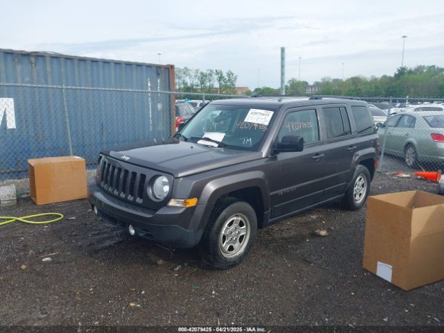 1C4NJPBB7GD678001 Jeep Patriot Sport