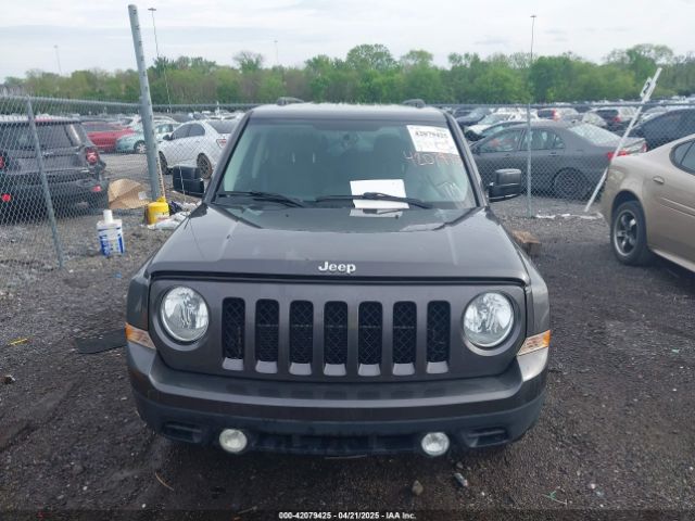 1C4NJPBB7GD678001 Jeep Patriot Sport