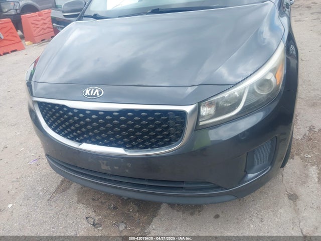 KNDMB5C16F6065437 KIA SEDONA LX