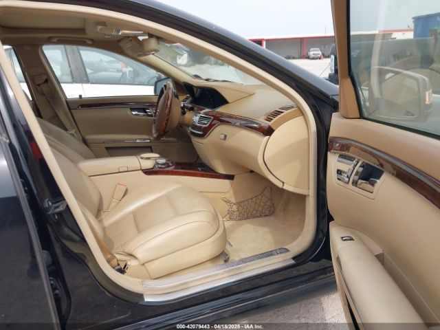 2010 MERCEDES-BENZ S 550 WDDNG7BB5AA349309 Photo 4