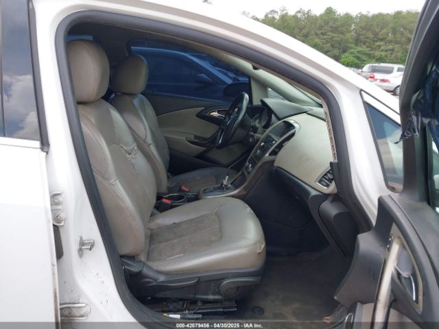 1G4PR5SK1H4118221 Buick Verano Sport Touring