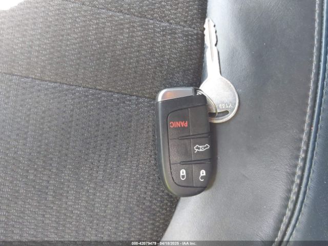 1C3CCCBB3FN669755 Chrysler 200 S