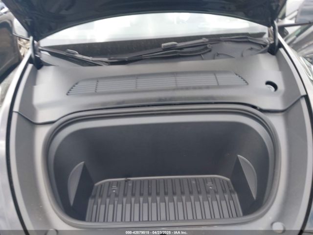 2024 TESLA MODEL Y 7SAYGAEE5RF186418 Photo 9