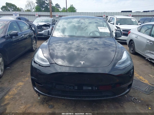 7SAYGAEE5RF186418 Tesla Model Y Long Range Dual Motor All-wheel Drive