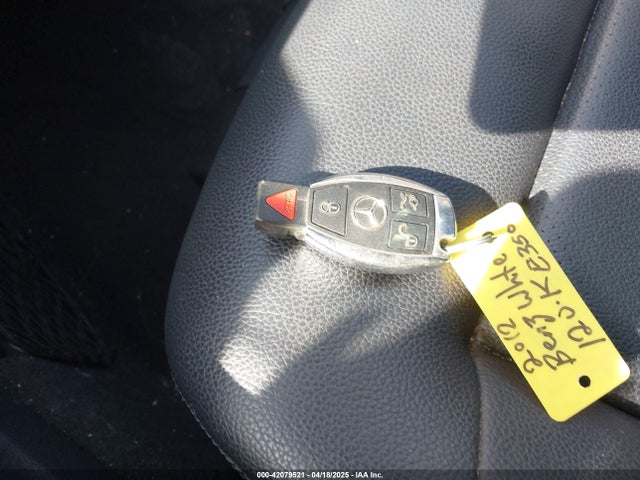 42079521 :رقم المزاد ، WDDHF8JB2CA619686 vin ، 2012 Mercedes-benz E 350 4matic مزاد بيع