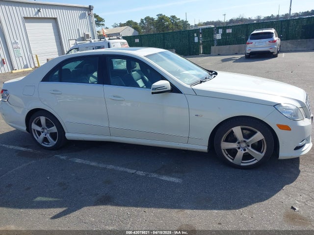 42079521 :رقم المزاد ، WDDHF8JB2CA619686 vin ، 2012 Mercedes-benz E 350 4matic مزاد بيع