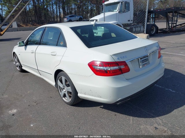 42079521 :رقم المزاد ، WDDHF8JB2CA619686 vin ، 2012 Mercedes-benz E 350 4matic مزاد بيع